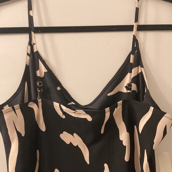 Daily Ritual Black Print Dress - Picture 3 of 6